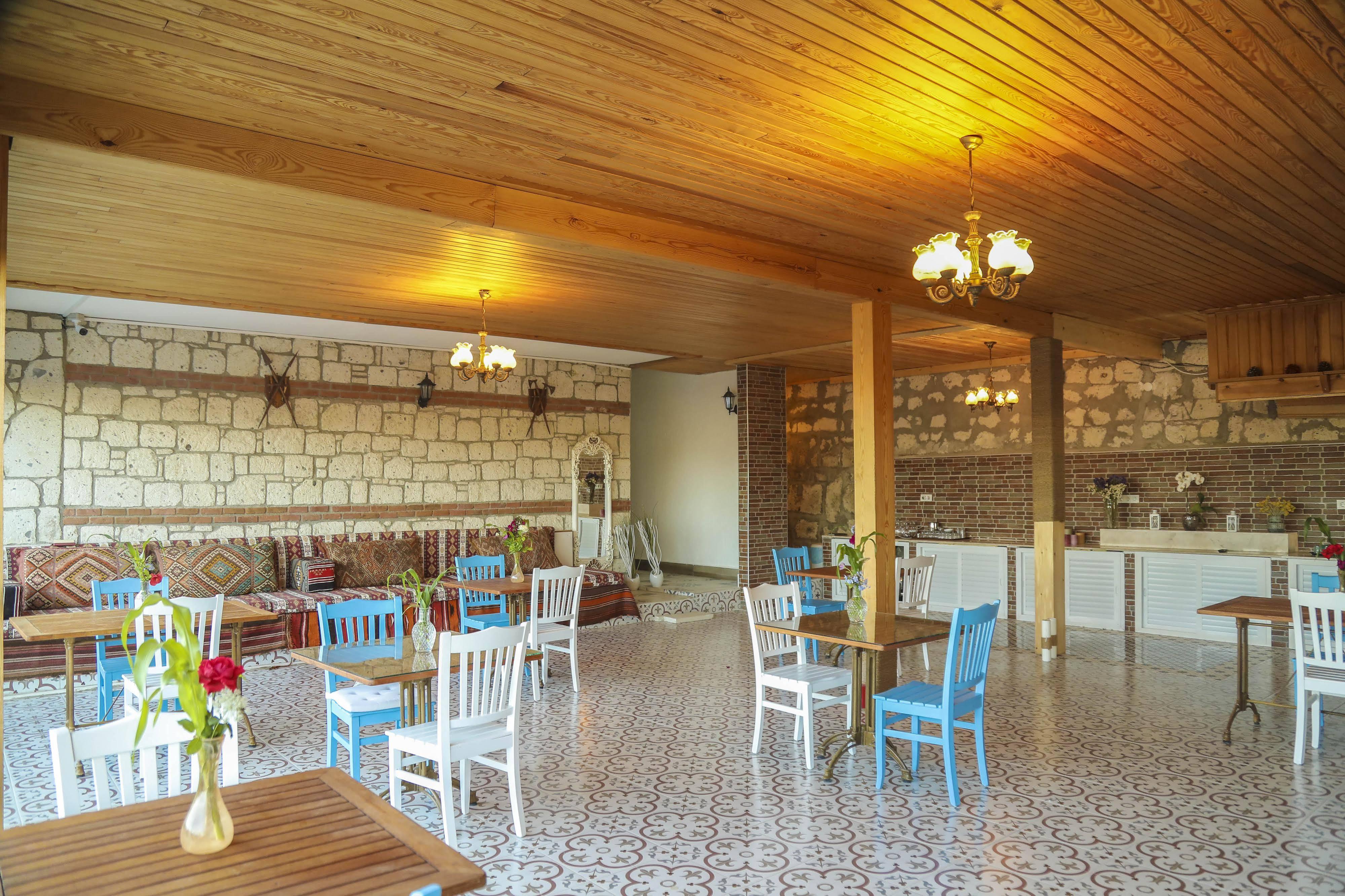 Aksu Hotel Alacati Exterior photo